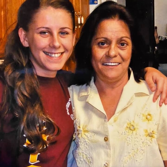 Kc Thomforde - Poshmark Profile Picture of Kc Thomforde (@kcthomforde) on Poshmark