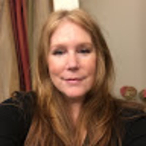 Profile Picture of Babette Prouse (@babetteprouse) on Poshmark