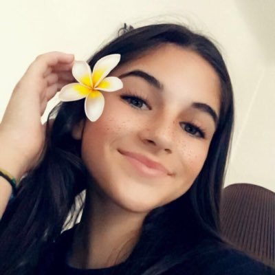 Profile Picture of Eva Wozniak (@wozniak_eva) on Twitter