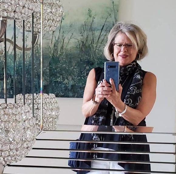 Profile Picture of Colleen Flecher (@cflecher) on Poshmark