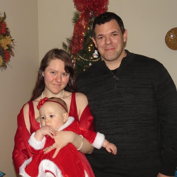 Profile Picture of Emily Filieau (@e_galaxy96) on Poshmark