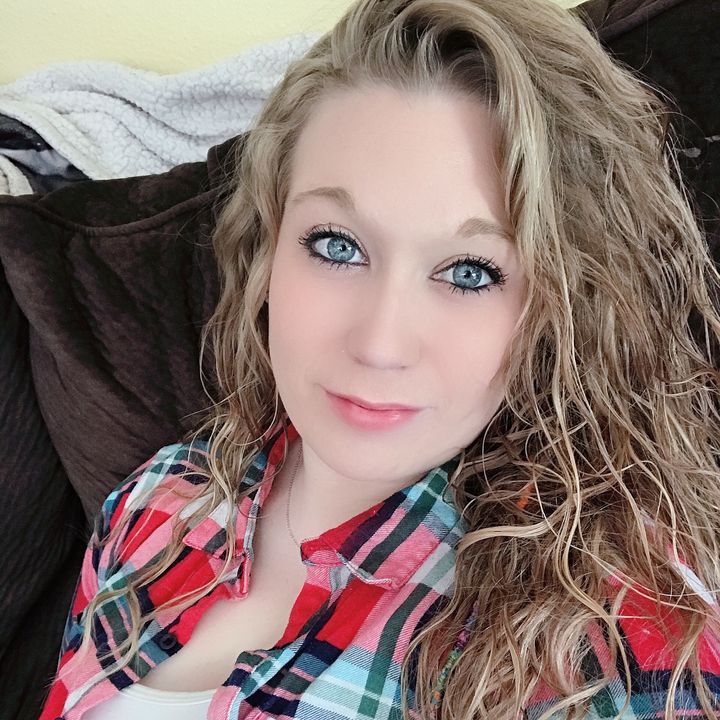 Profile Picture of Ashlee Huffman (@@ashleejanay25) on Tiktok