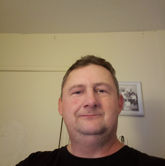 Profile Picture of Alan Hemingway (@cr0jack) on Poshmark