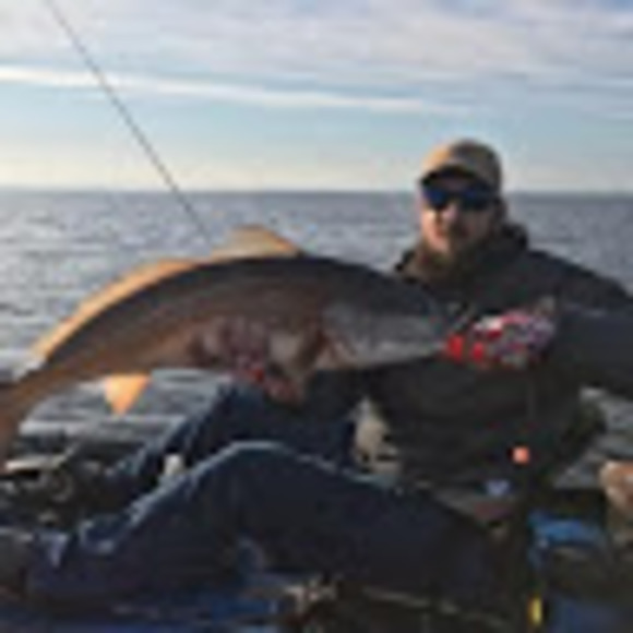 Profile Picture of Chris Longenecker (@chrislongenecke) on Poshmark