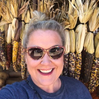 Profile Picture of Melissa Cahill (@CahillAtl) on Twitter