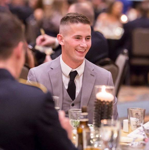 Clay Schwab - Poshmark Profile Picture of Clay Schwab (@wcschwab) on Poshmark