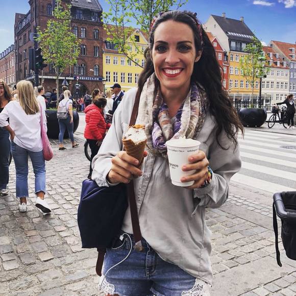 Profile Picture of Anna Hensgens (@ahensg2) on Poshmark