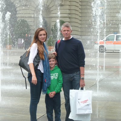 Profile Picture of ANDY BRACKEN (@ANDYBRACKEN1) on Twitter