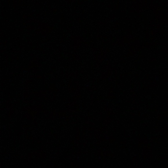 Profile Picture of Lea Joseph (@leaaa2206) on Poshmark