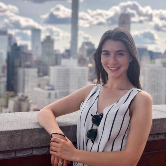 Profile Picture of Ellen Piccillo (@epiccillo) on Poshmark
