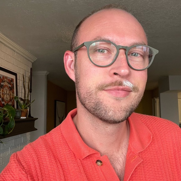 Profile Picture of Zachary Hunter (@jzhunter427) on Poshmark