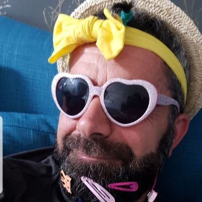 Profile Picture of Tom Healy (@TomsDram) on Twitter