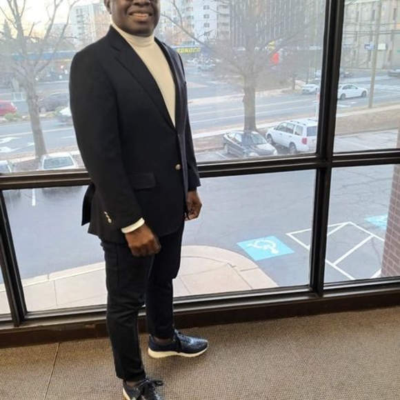 Profile Picture of Victor Cudjoe (@vkcudjoe) on Poshmark