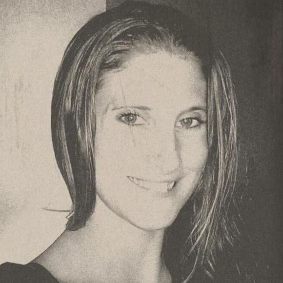 Profile Picture of Sarah Andrews (@seandrews38) on Poshmark