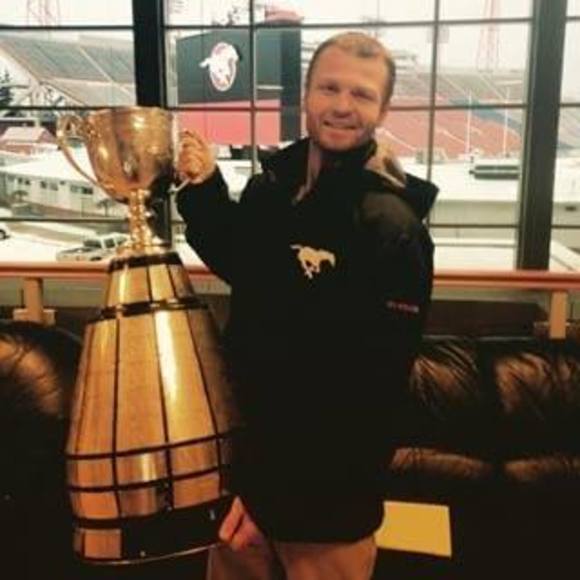 Profile Picture of Brett Morgan (@bmorgan765) on Poshmark