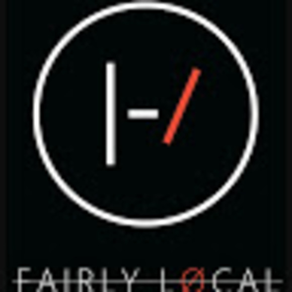 Profile Picture of Kat Dash101 (@karangure19) on Poshmark