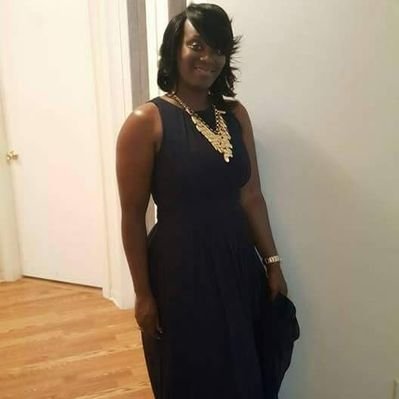Profile Picture of Denise Conner (@Deerose3) on Twitter