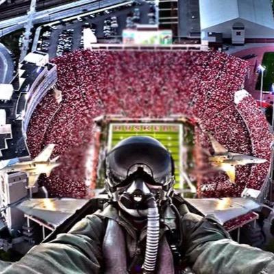 Profile Picture of Doug Herr (@GoBigRed04) on Twitter