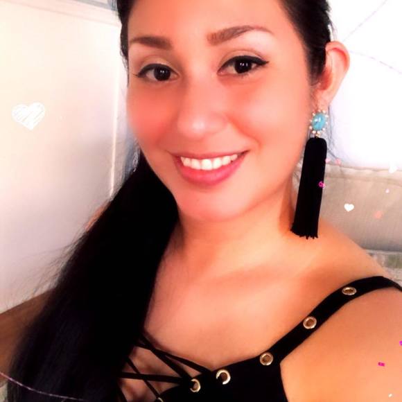 Profile Picture of Julia Ramírez (@yulizok) on Poshmark