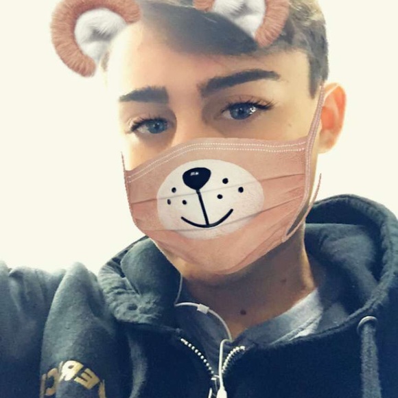 Profile Picture of Nick Rattenni (@nrattenni) on Poshmark