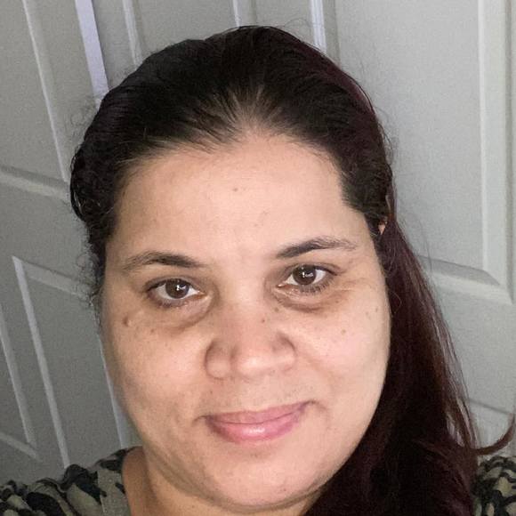 Profile Picture of Lindy Neidel (@onfire4him1974) on Poshmark