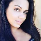 Profile Picture of   Franciele Junia Vali Live... (@francielejuniavalim) on Tiktok