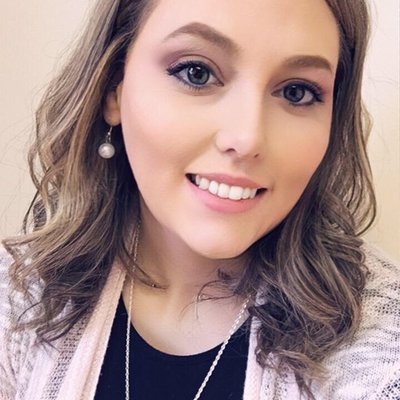 Profile Picture of Jennifer Huntley (@thedecalroom) on Twitter