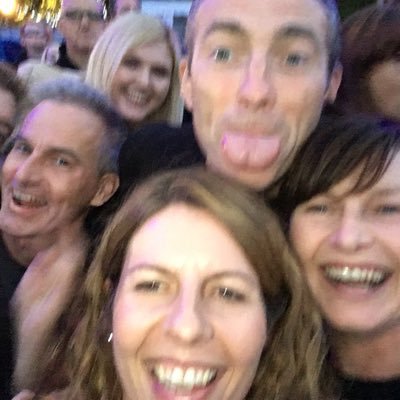 Profile Picture of Anne Docherty (@anniedoc30) on Twitter
