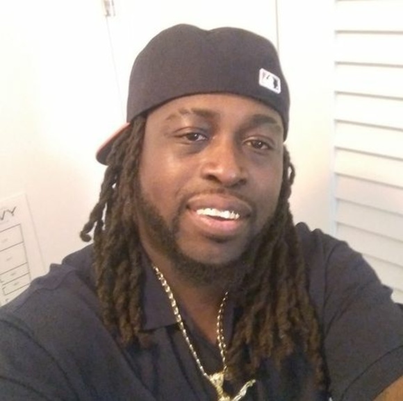 Profile Picture of Anthony Neals (@anthonyneals) on Poshmark