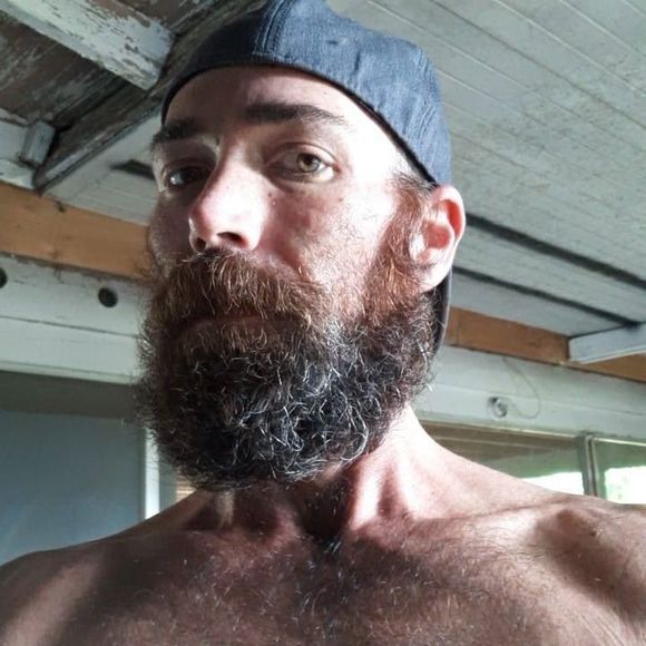 Profile Picture of Aaron Payne (@aaronpayne4753) on Poshmark