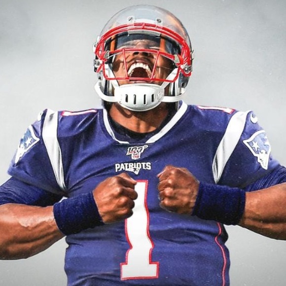 Profile Picture of Austin Moeller (@austinm1001) on Poshmark