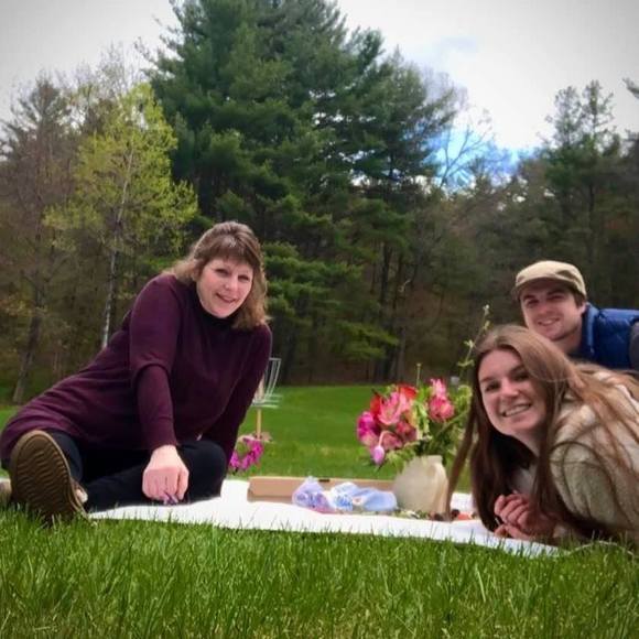 Profile Picture of Ellenjo Gries (@ellenjo) on Poshmark