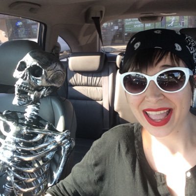 Profile Picture of V Walker (@Miss_VWalker) on Twitter