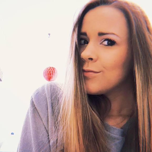 Profile Picture of Jessica Glitz (@jglitz1) on Poshmark