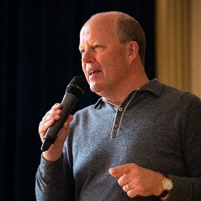 Profile Picture of Dave Halstead (@DaveHalstead03) on Twitter