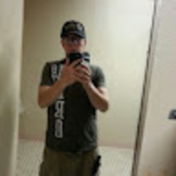 Profile Picture of Terry Phillips (@quasiforever) on Poshmark