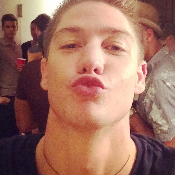 Profile Picture of Brian Mccallister (@mccbri) on Poshmark