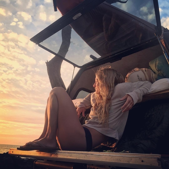 Profile Picture of Kate Kerns (@k8kerns) on Poshmark
