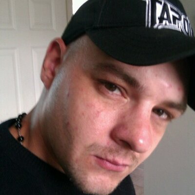 Profile Picture of Aaron Keen (@aaronkeen82) on Twitter