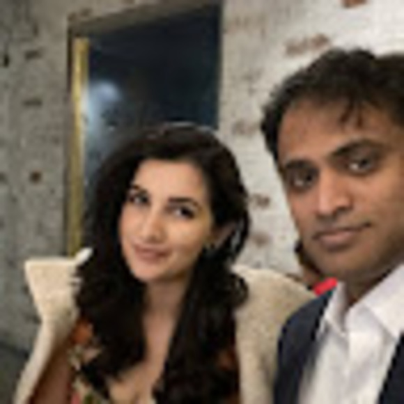 Tayseer Chowdhry - Poshmark Profile Picture of Tayseer Chowdhry (@tayseerc) on Poshmark