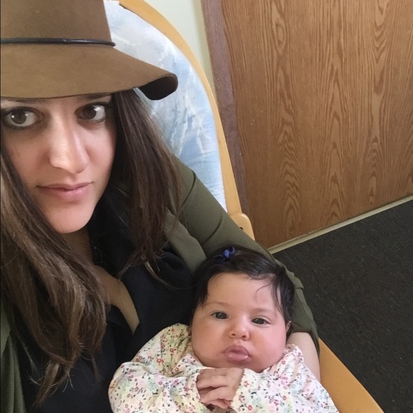 Profile Picture of Doris Cohen (@doeco23) on Poshmark