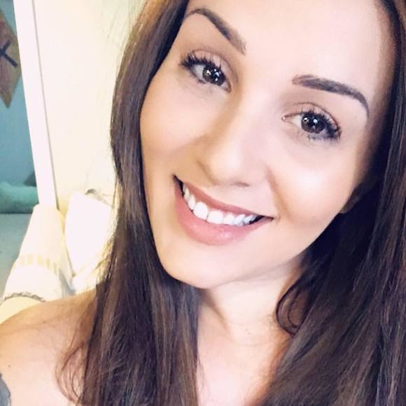 Profile Picture of Jenny Denisco (@jennydenisco) on Poshmark