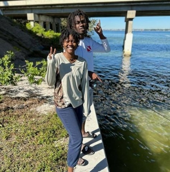 Profile Picture of Divinity Kutz (@lukehustler78) on Poshmark