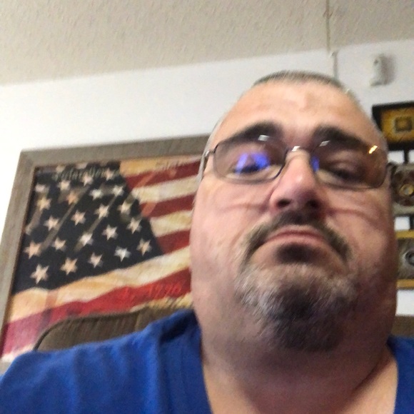 Richard Winningham - Poshmark Profile Picture of Richard Winningham (@richardwinningh) on Poshmark