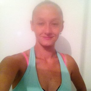 Profile Picture of Sarah Arnel (@mmmmmsarah) on Myspace