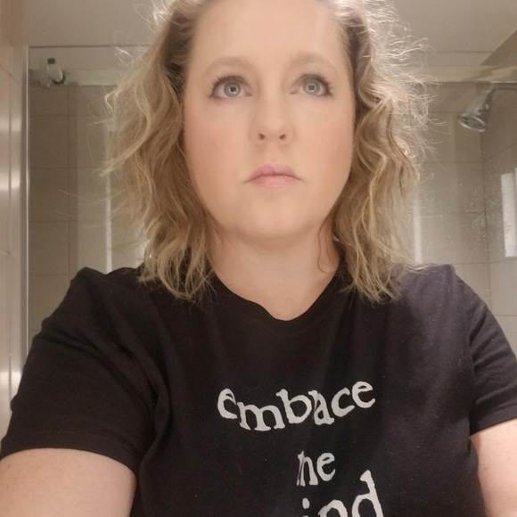 Profile Picture of Michelle Pjanic (@pjsmalena73) on Poshmark