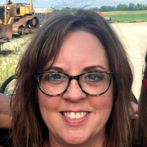 Tammy l. Deavours - Poshmark Profile Picture of Tammy l. Deavours (@tammyld24) on Poshmark