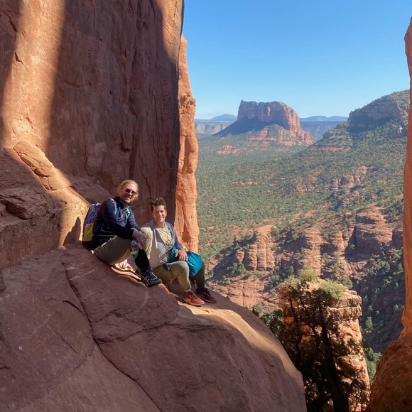 Profile Picture of James Hunsberger (@jameshunsber511) on Poshmark