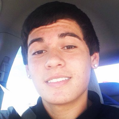 Profile Picture of Daniel Truesdell (@DanYourGirlsMan) on Twitter