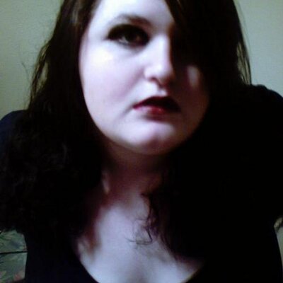 Profile Picture of Ashly King (@BaBYBaT77) on Twitter